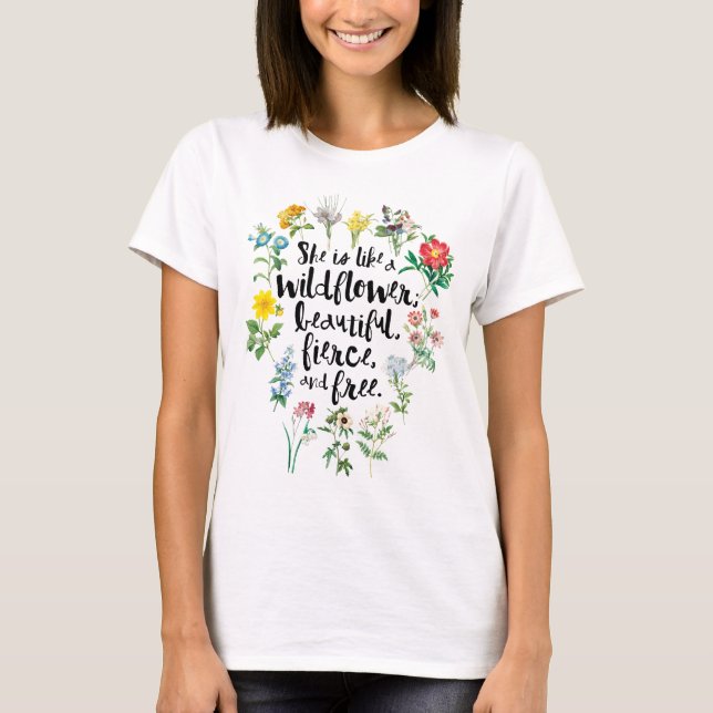 "Hon är som en Wildblomma..." Rustic Boho T Shirt (Framsida)