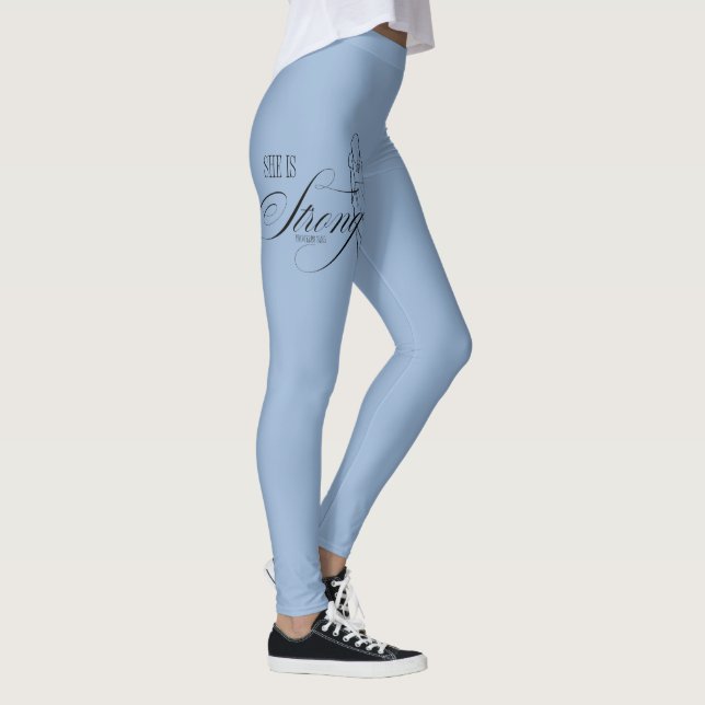 Hon är starka ordspråk 31:25 leggings (Höger)