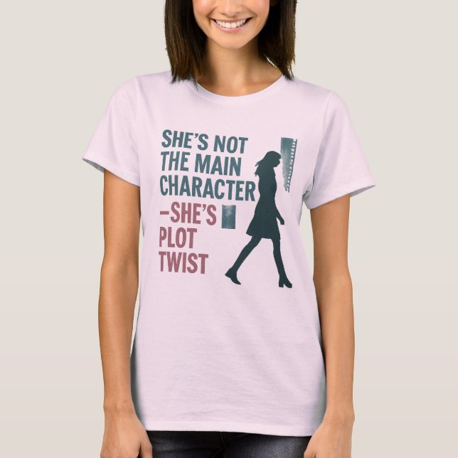 Hon är Twist T Shirt (Framsida)