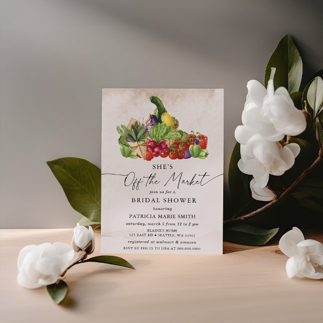 Hon är utanför Möhippan på marknaden för jordbruka Inbjudningar (She is off the Market Farmers Market Bridal Shower Invitation)