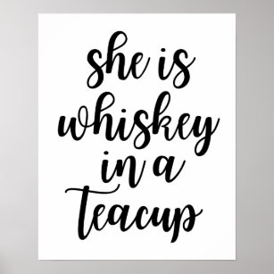 Hon är whisky i en Tekopp-Poster Poster