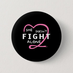 Hon bekämpar inte Ensam Breast Cancer Awareness Su Knapp