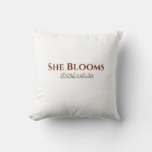 Hon blommar dekorativ blomstergosskudde