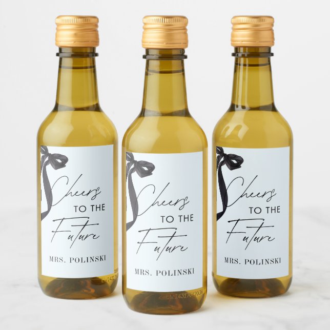 Hon bryter loss Bröllopsdusch Partyfavor Vinetikett (Flaskor)