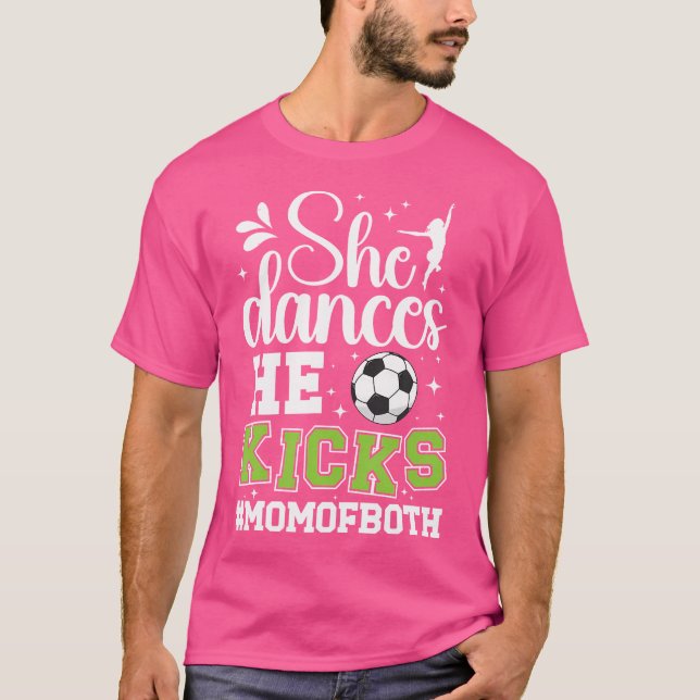 Hon dansar han Kicks Mamma från både Dance och Oce T Shirt (Framsida)
