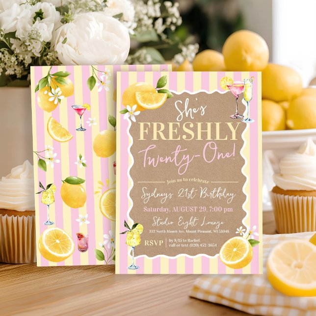 Hon FÖRSK ÄR 21 Citroner Rosa 21-årsfest Inbjudningar (She's Freshly Twenty-One watercolor lemons floral cocktails pink yellow stripes 21st birthday invite)
