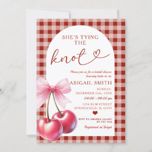 Hon Gifter sig Cherry Gingham Shower Bow Inbjudningar