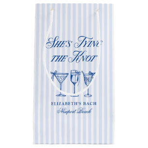 Hon Gifter sig Kustnära Elegant Hand plockade