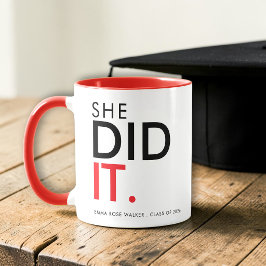 Hon Gjorde Det Röda Examenspresent Mug Mugg