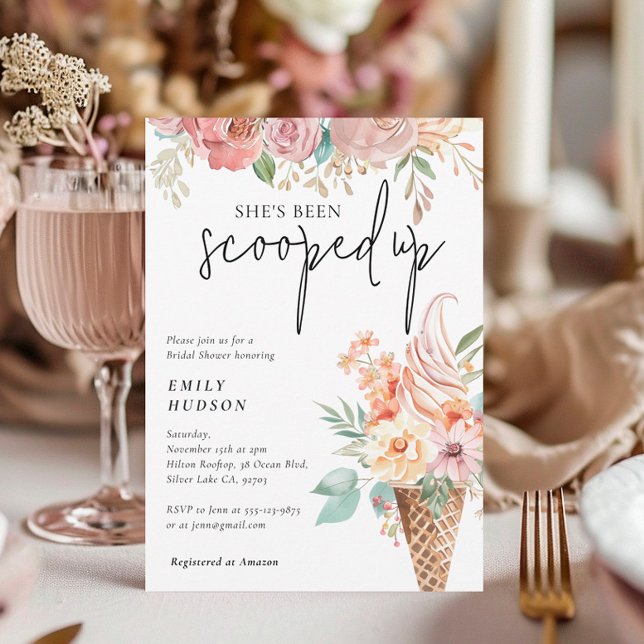 Hon har blivit utslagen Inbjudningskort för möhipp (Skapare uppladdad)