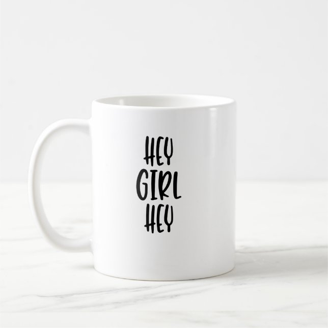Hon har brutit honom kaffemugg (Vänster)