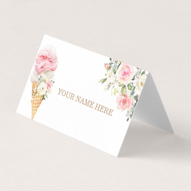 Hon har fått ett uppskovat visitkort kort (Framsida)