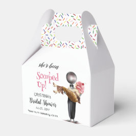 Hon har fått Möhippa på jordgubbsgrädde Presentaskar