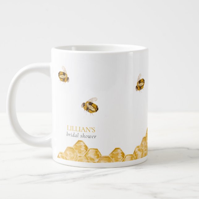 Hon hittade sin Honey Bee Bridal Shower-favorit Jumbo Mugg (Vänster)