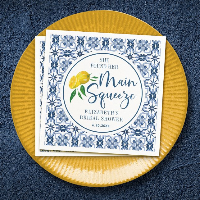 Hon hittade sin stora lymftilje Lemon italiensk bl Pappersservett (Elegant lemon "main Squeeze Bridal Shower napkins.)