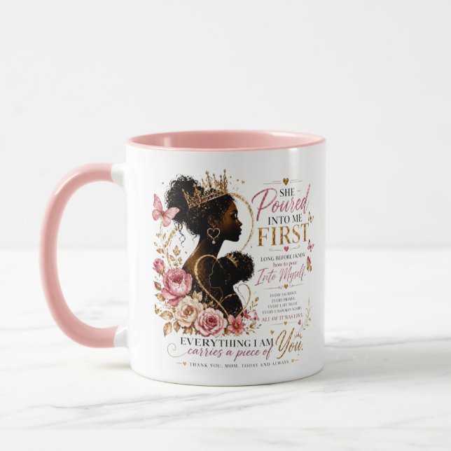 Hon Hon Poured Into Me First Mugg (Vänster)