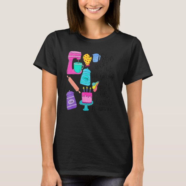 Hon jobbar med sina Händer-ordspråk 3113 B T Shirt (Framsida)