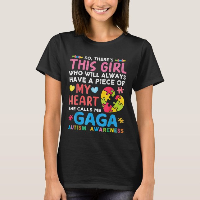 Hon kallar mig Gaga Autism Awarene T Shirt (Framsida)