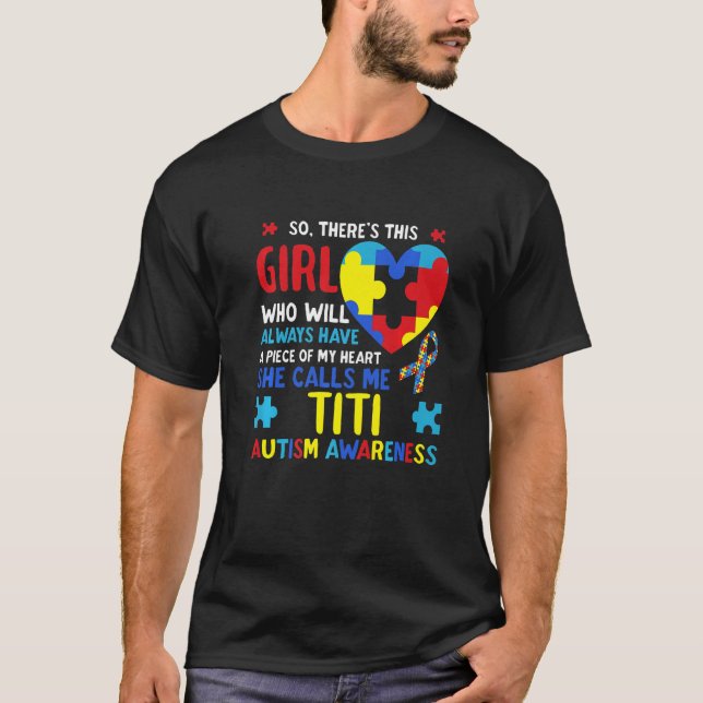 Hon kallar mig Titi Auntie Autism T Shirt (Framsida)