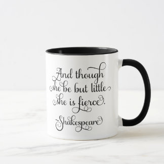 Hon kanske är liten, men hon är hård. Shakespeare Mugg