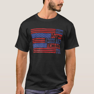 Hon Kärlek Jesus och Amerika för amerikansk Flagga T Shirt