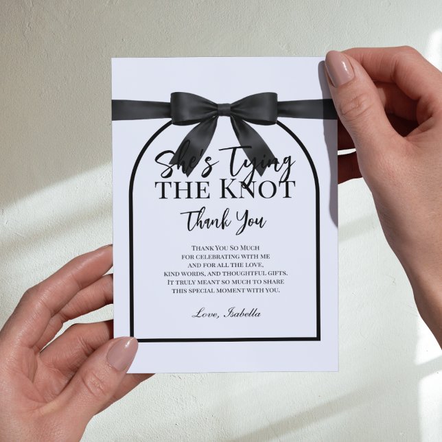 Hon Knutar Skenet Svart Palettbåge Tack Kort (She’s Tying the Knot Black Palette Bow Thank You Card
)