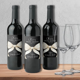 Hon knyter knuten Förlovningsfest för brudar Vinflaska Etikett