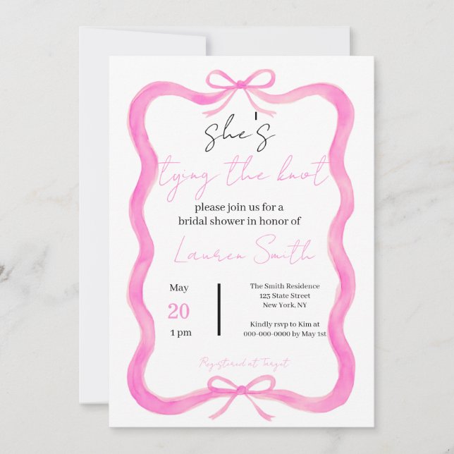 "Hon knyter knuten" Handritad rosa rosett brud- Inbjudningar (Framsida)