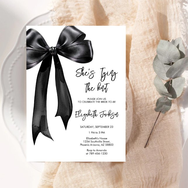 Hon knyter knuten Svart Bow Bröllopsfest Inbjudningar (Skapare uppladdad)
