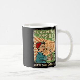 Hon kom ihåg vem hon var och matchen ändrades kaffemugg
