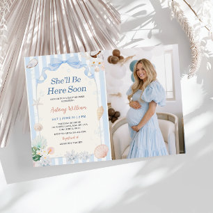 Hon kommer hit snart Skal Baby Shower Foto Inbjudningar