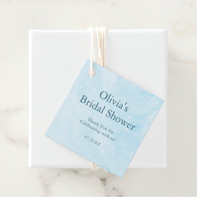 Hon ligger på molnet drömmiga himmelsblå bröllopsf gåvor etiketter (På plats)