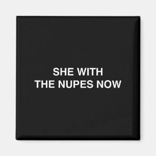 Hon Med Nupes Nu Kappa Roligt Gåva Nyhet Bi Magnet