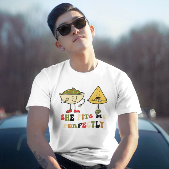 Hon passar mig perfekt t shirt (Skapare uppladdad)