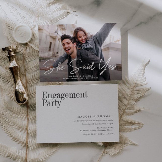 Hon sa ja till modern förlovning av skript inbjudningar (Skapare uppladdad)