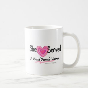 Hon tjänade som samlingen kaffemugg