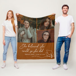 Hon trodde att hon kunde fotografera Studenten Fleecefilt
