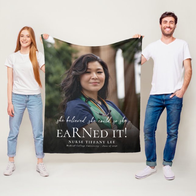 Hon trodde att hon kunde RN Nurse Photo Studenten Fleecefilt (På plats)