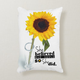 Hon trodde henne kunde (SOLROSEN) - KUDDER Prydnadskudde