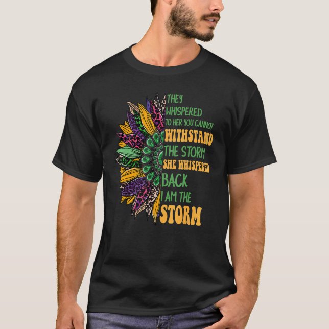 Hon viskade tillbaka jag är stormen Womens Motivat T Shirt (Framsida)