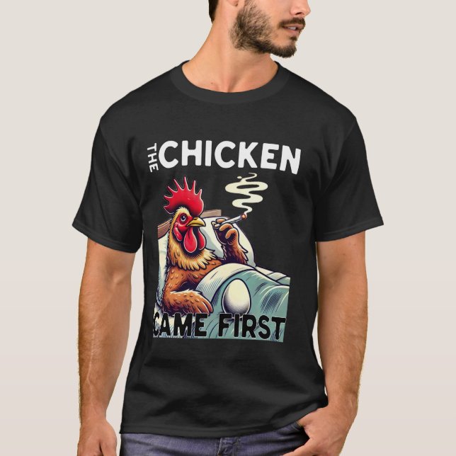 Hönan Kom Först T Shirt (Framsida)