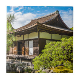 Hondo eller huvudsalen i Ginkaku-Ji, Kyoto Kakelplatta
