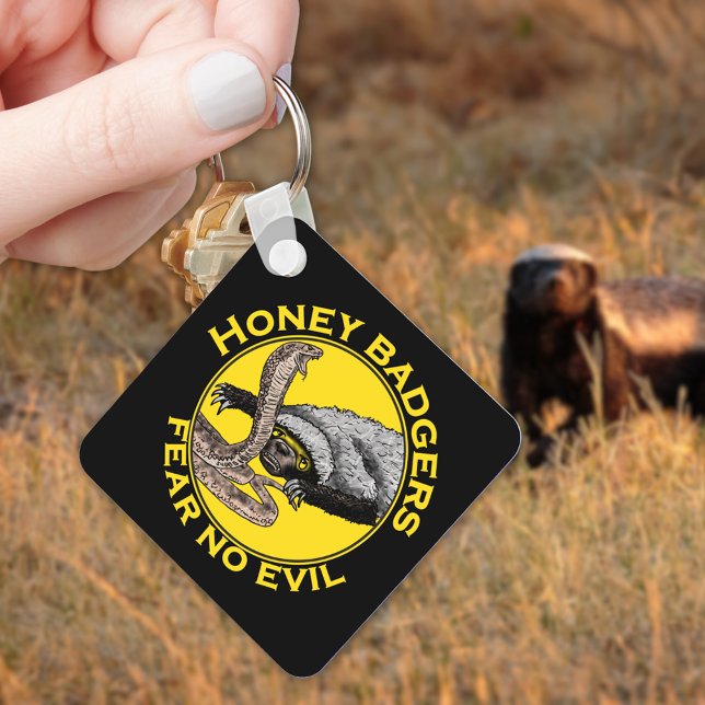 Honey badger fruktar ingen ond Gult Scary Animal A Nyckelring (Honey badgers fear no evil wild animal art key ring)
