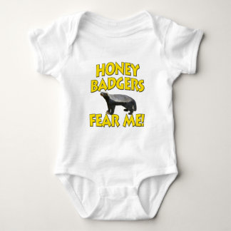 Honey badger fruktar mig! t-shirt