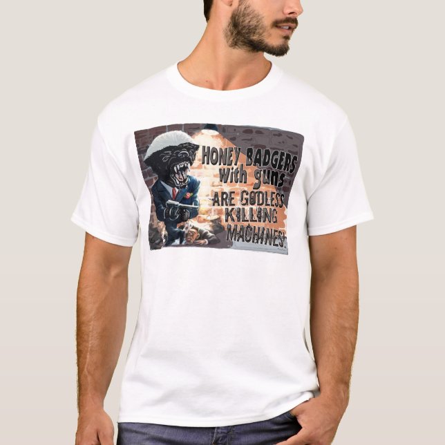 Honey badger med maskingeväret tee (Framsida)