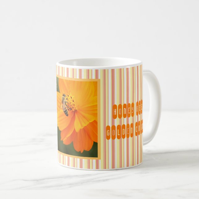 Honey Bee & Golden Cosmos [Classic Mug] Kaffemugg (Framsida höger)