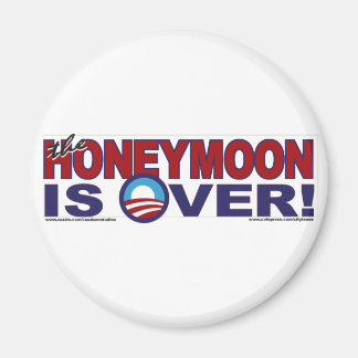 HONEY-MÅNE-IS-OVER MAGNET