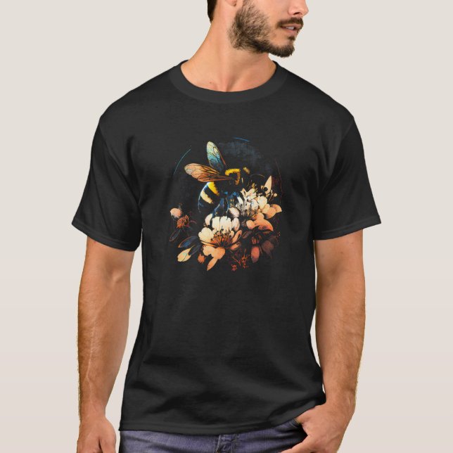 Honeybee and bumble bee for American hive beekeepe T Shirt (Framsida)
