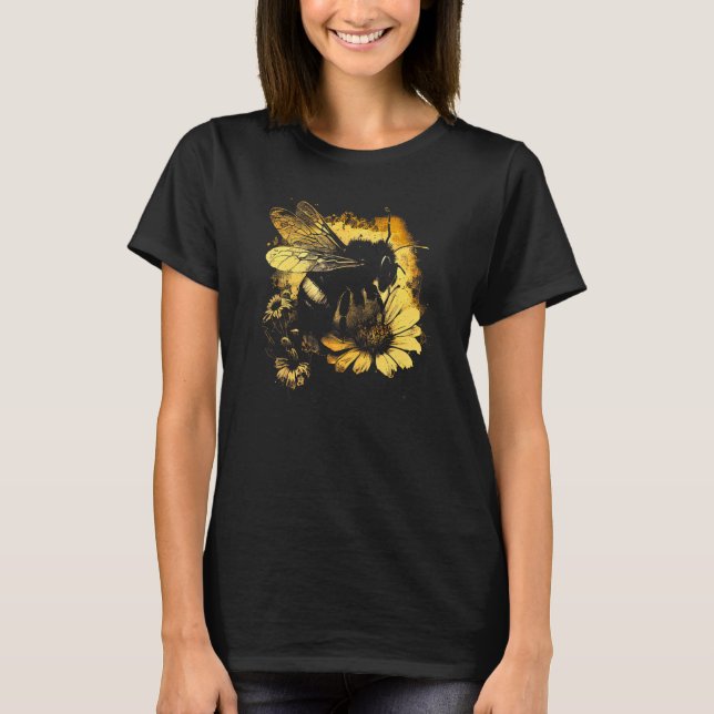 Honeybee and bumble bee for American hive beekeepe T Shirt (Framsida)