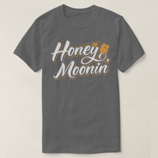 Honeymoonin Bride and Groom Honeymoon Bound Newlyw T Shirt (Design framsida)